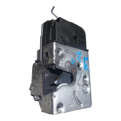 Peugeot 206  98-09  brava vrata prednja desna   6-pinova  9136J1