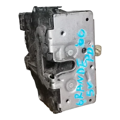 Fiat Punto Grande  05-15  brava vrata prednja desna    PD     6-pinova   55701964