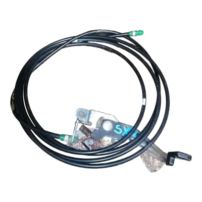 Suzuki SX4   06-13    sajla poklopca rezervoara