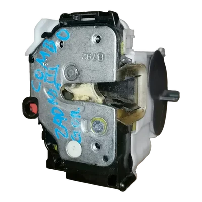 Opel Combo III  02-13   brava gepeka    5-pinova    51810891