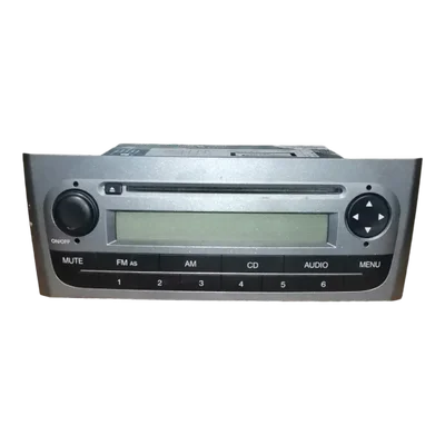 Fiat Punto Grande   05-15      CD/radio     7354812800