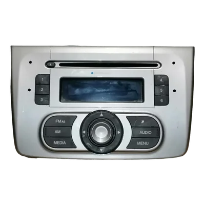 Alfa Romeo MiTo  08-18    CD/radio    1560873490   7648361316