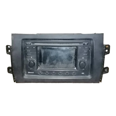 Suzuki SX4   06-13    navigacija/CD/radio     7612830104