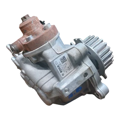 Peugeot 308  T9  1.6 HDI 13-21  visokotlačna pumpa  goriva   0445010739   9811347380