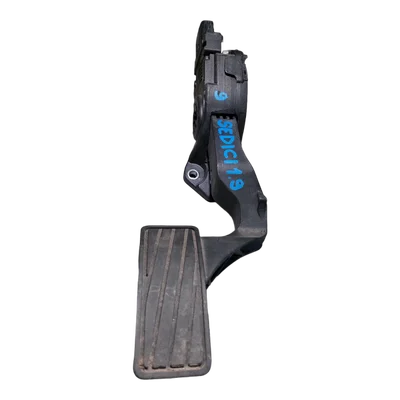 Fiat   Sedici    06-14     pedala gasa/potenciometar gasa 49400-79J90 6PV00907401