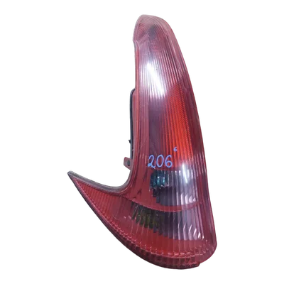 Peugeot 206  SW 01-06 lampa zadnja lijeva    6350R4   OŠTEĆENO