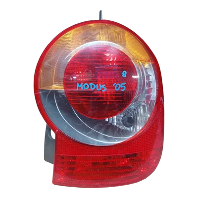 Renault Modus 04-08 lampa zadnja desna  8200212204