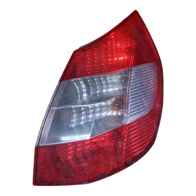 Renault Scenic II 03-06 lampa zadnja desna 8200127702