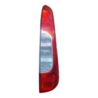 Ford Focus  C-Max   03-06    lampa zadnja desna  3M5113A602AA