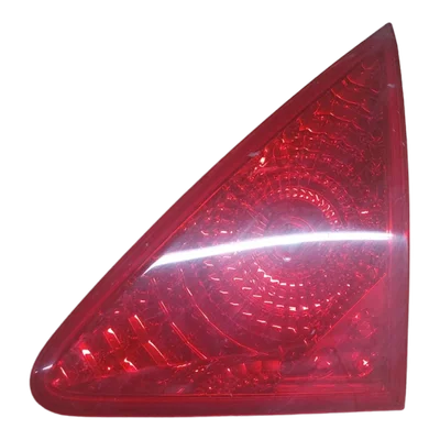 Peugeot 3008 T84  07-13 lampa zadnja desna unutarnja 9683460980