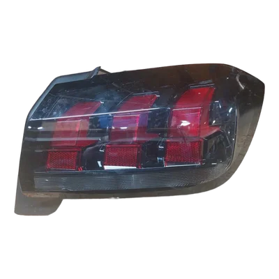 Peugeot 208 P21E 19-23 lampa zadnja desna vanjska  9823216580