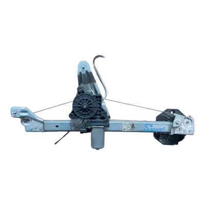 Dacia Sandero II   12-      podizač stakla zadnji desni  827206057R