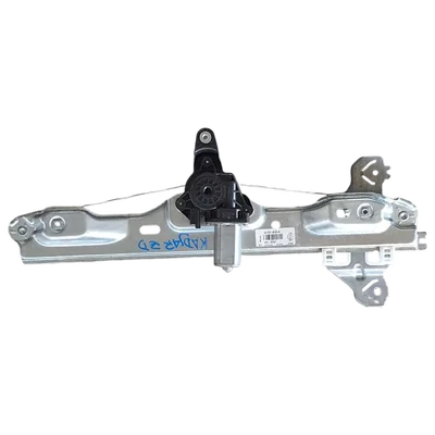 Renault Kadjar   15-18   podizač stakla  zadnji desni   827004EA0A