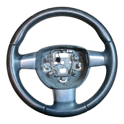 Ford Focus   04-13   volan /obruč volana   4M513600EJW    30347732   61635181B00