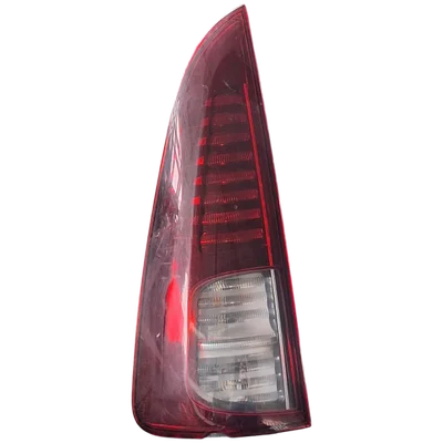 Renault Espace  IV  facelift   06-15   lampa zadnja  lijeva   8200394722   PUKNUTA!