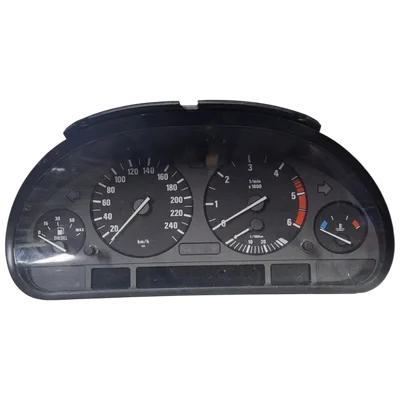 Bmw serija  5  E39   95-00   kilometar sat/brzinomjer    110308784213   62116903761