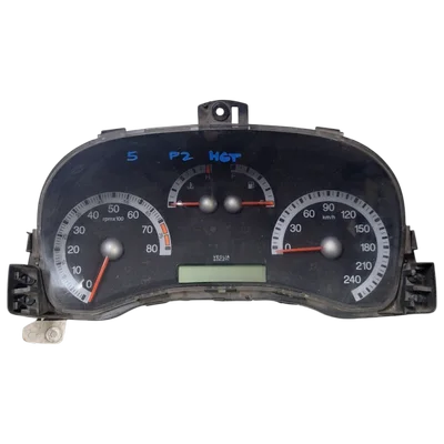 Fiat Punto II    99-11  kilometar sat/brzinomjer    46812972