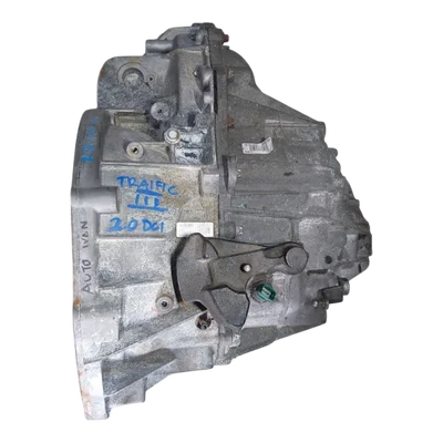 Renault  Trafic  III  2.0 DCI 14-    mjenjač / getriba 6 brzina  PF6060  304016785R  8200460604    REPARIRANA