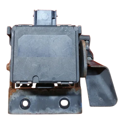 Nissan Pulsar  1.2 DIG  14-    radar  0203300388    284383ZL1B