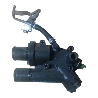 Citroen  C-Crosser  2.2 HDI 07-12   termostat - kučište  9657182080