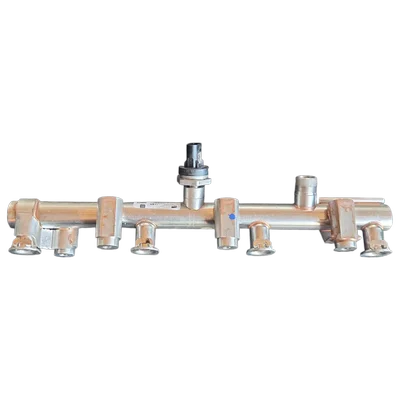 Nissan Qashqai II 1.3 TCE  hybrid 21-    rampa goriva    A2820701100   175200298R