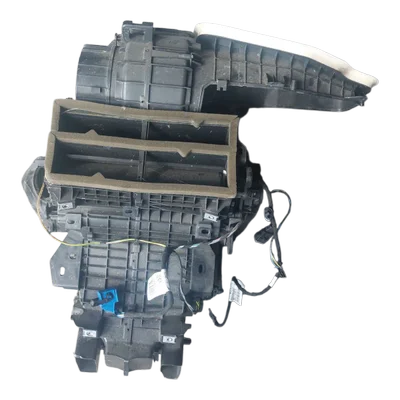 Peugeot 308 T9 13-17   ventilacijska kutija    9807732080   1610528180