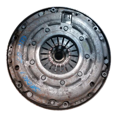 Fiat   Sedici   2.0 JTD  06-14   zamašnjak dvomaseni / korpa , lamela  55220822  55212663