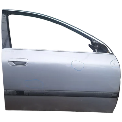 Peugeot 607  00-11  vrata prednja desna   OŠTEĆENA!