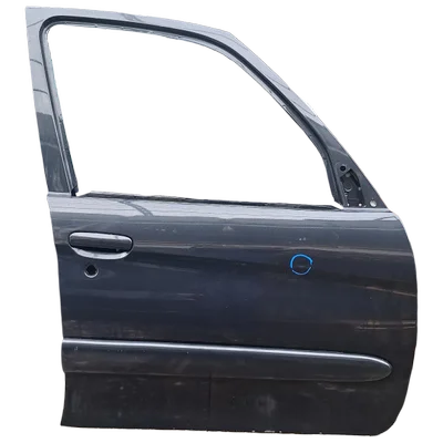Citroen Xsara Picasso  99-11  vrata prednja desna   OŠTEĆENA!