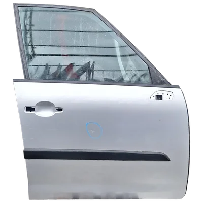 Citroen C4 Picasso   06-13   vrata prednja desna   OŠTEĆENA!