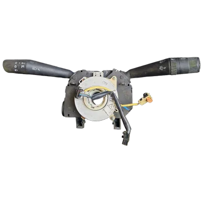 Fiat  Mobi  16-    ručice za svjetla/ ručice volana    01002333110