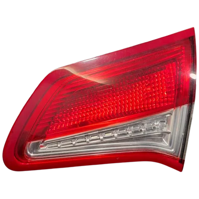 Citroen C4 B7  10-18   lampa zadnja desna unutarnja     9672155480